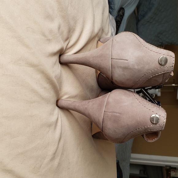 Bootie - Picture 2 of 7